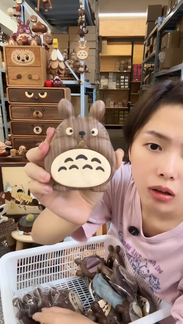 木微微瑕龙猫镜子