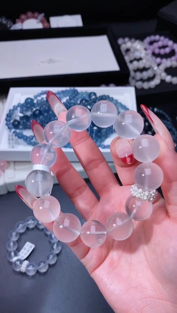 【闪购商品】水晶手链合金121.16奶白晶手串 多样性发其一