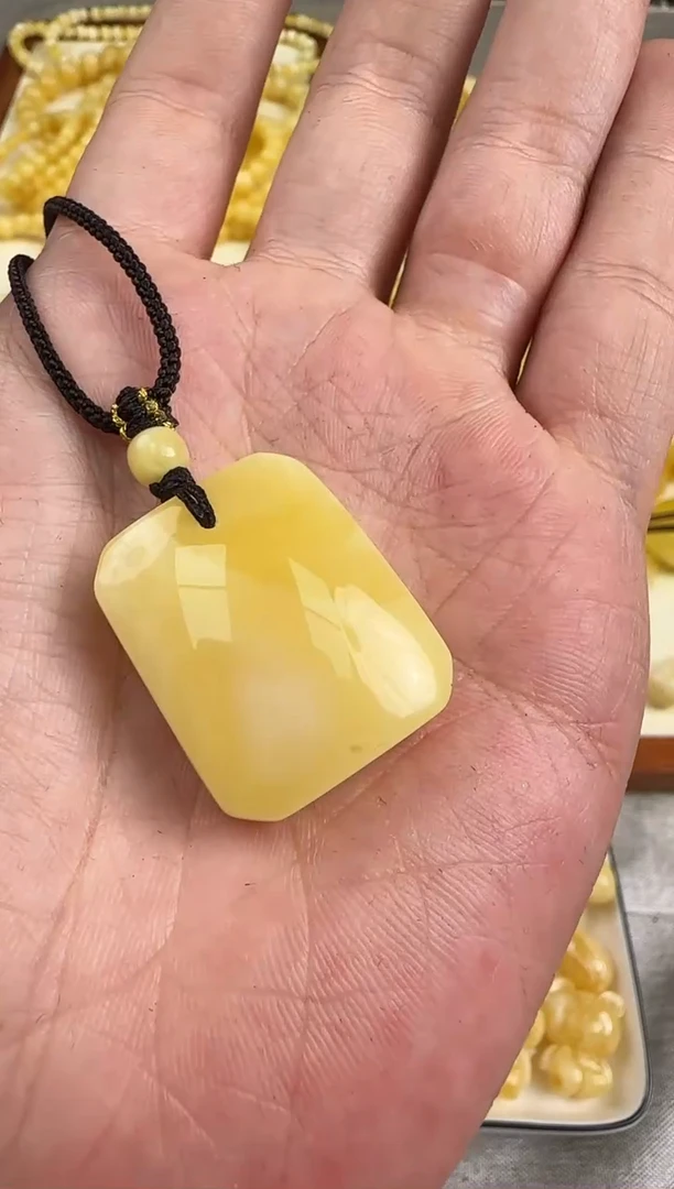 蜜蜡未镶嵌珠宝奇石蜜蜡