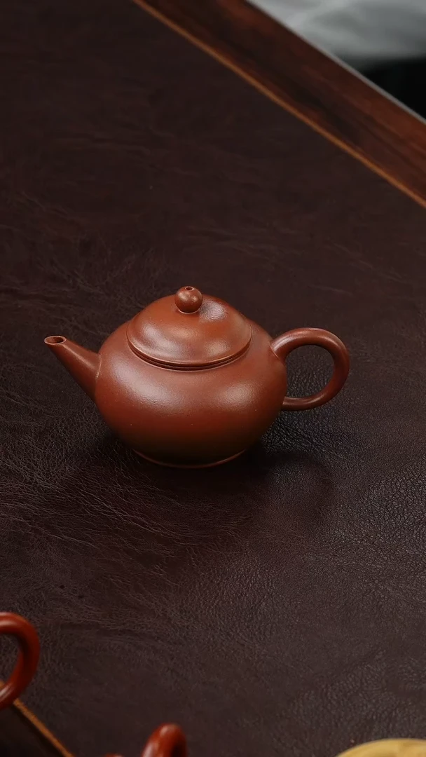 茶壶紫砂一****毛底槽清水平130cc