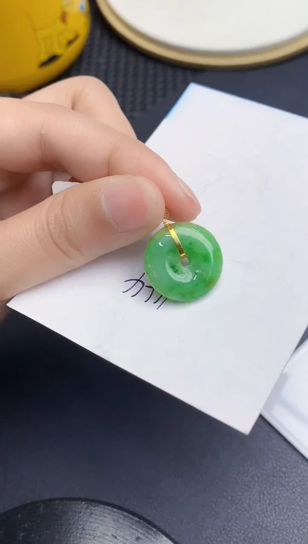 【闪购商品】翡翠颈饰18K金镶嵌000000000