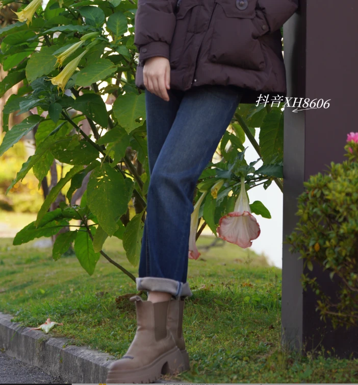 ANSUO-蓝色水洗色加绒款牛仔小直筒裤