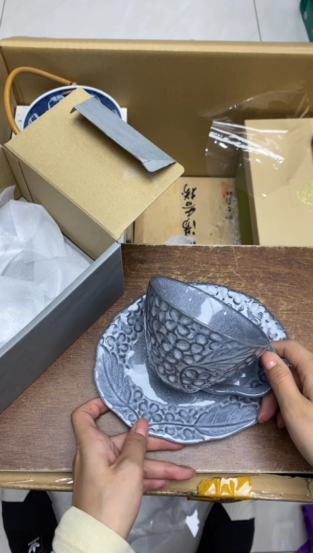 瓷片高*隆莲瓷器欢迎大家