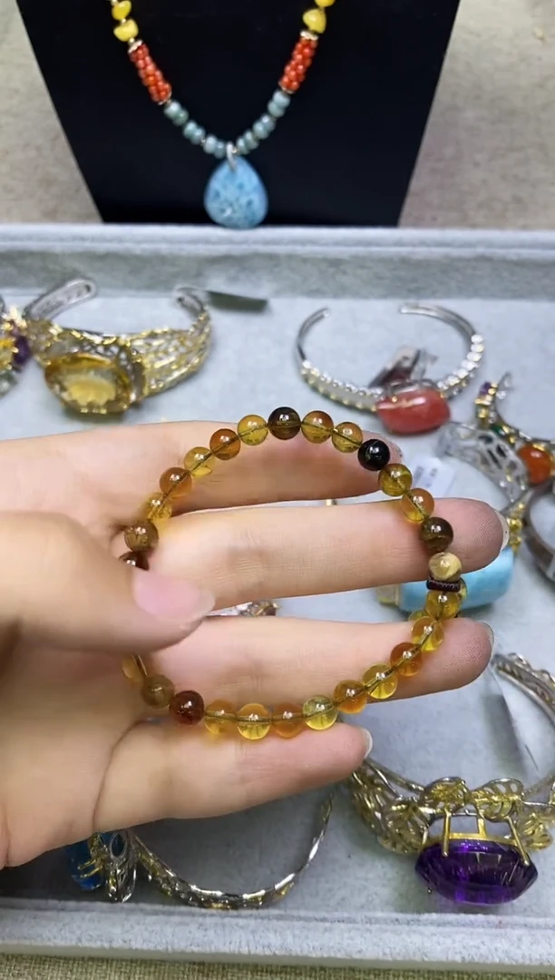 未镶嵌颈饰琥珀多样性发一件168