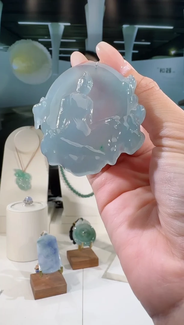 翡翠未镶嵌吊坠(不含链)观音