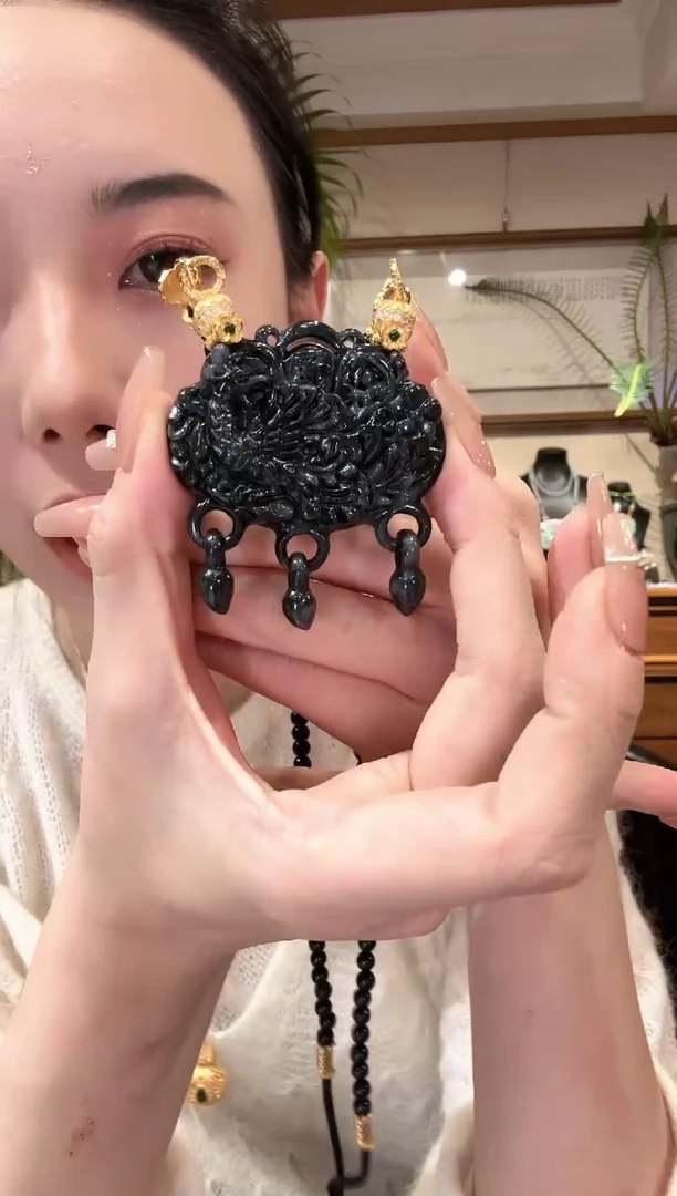 【闪购商品】翡翠颈饰未镶嵌国风