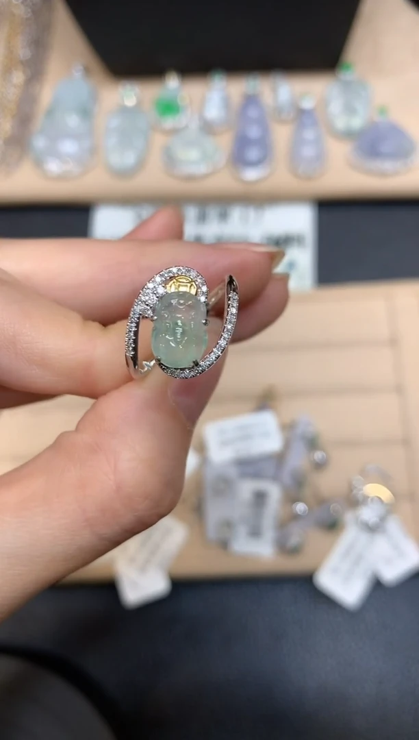 【闪购商品】翡翠戒指18K金镶嵌【无服务费