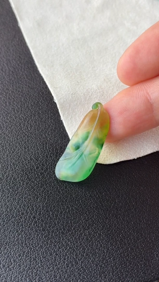 未镶嵌定制翡翠翡翠