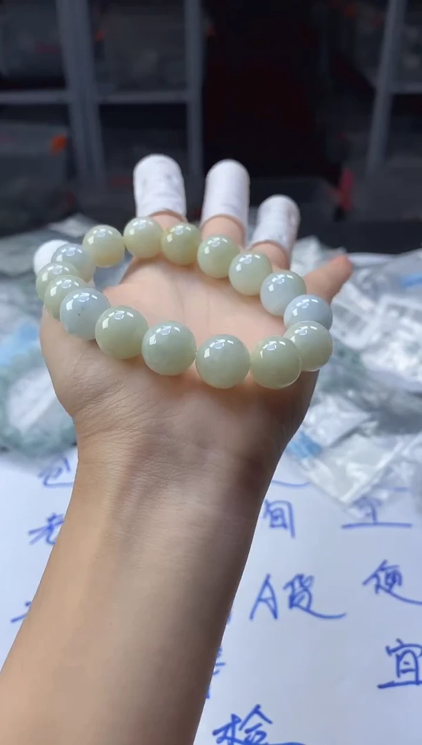未镶嵌定制翡翠天然缅甸A货翡翠，拍一发一