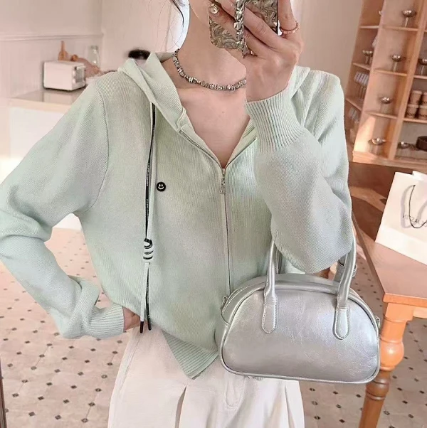 【欧加粒粒】2025早春新款百搭纯色连帽抽绳拉链笑脸开衫 T25020936