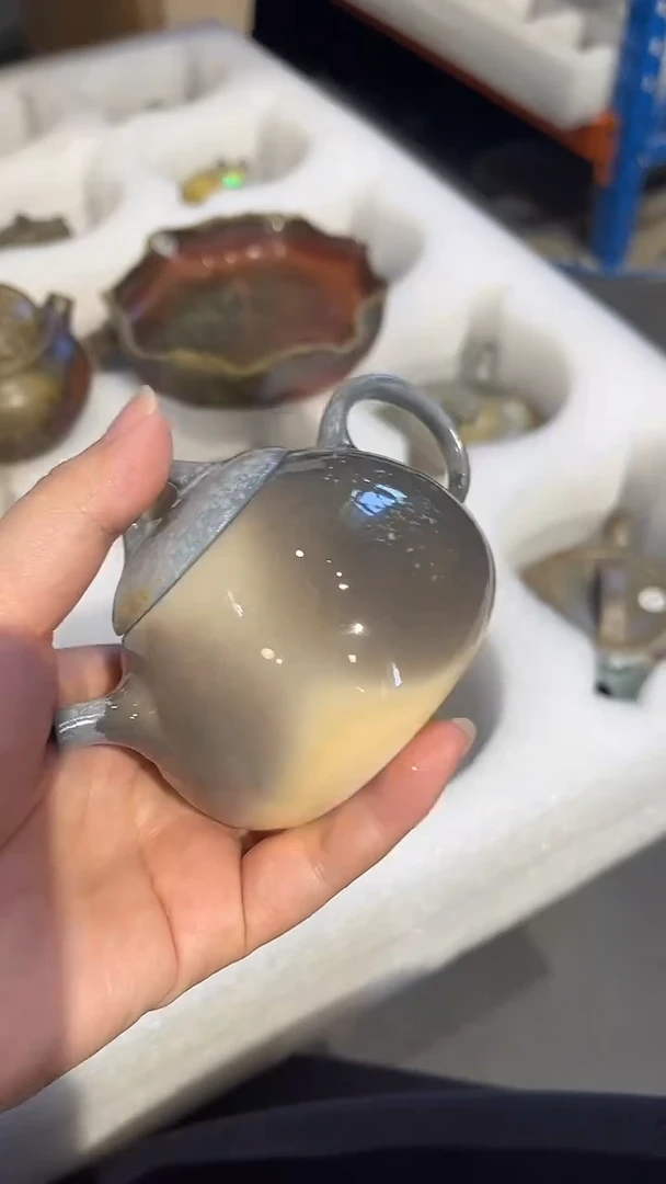 壶876号容量120-140ML高白泥