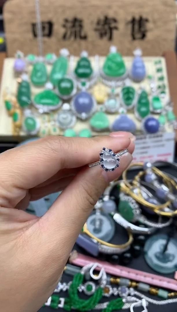 【闪购商品】翡翠戒指18K金镶嵌467-中国好珍宝
