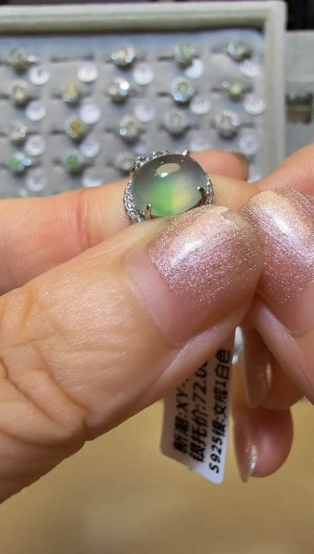 银S925镶嵌戒指翡翠925银镶缅甸A货翡翠戒指