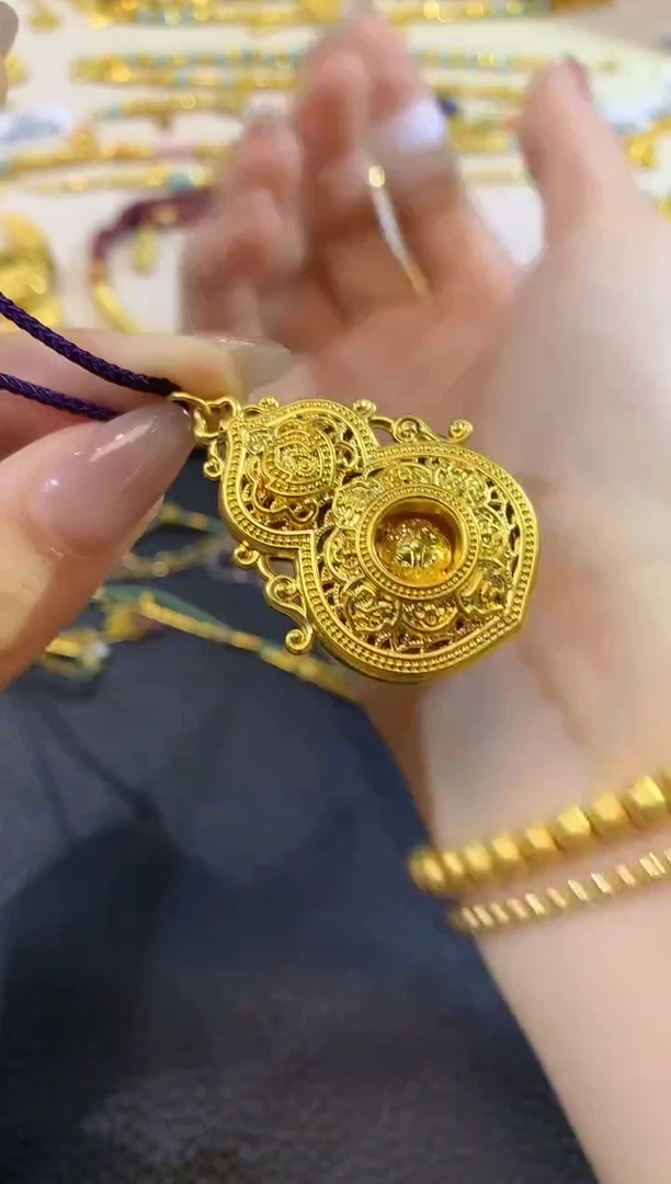 定制足金吊坠(不含链)Z57    多样性发一件