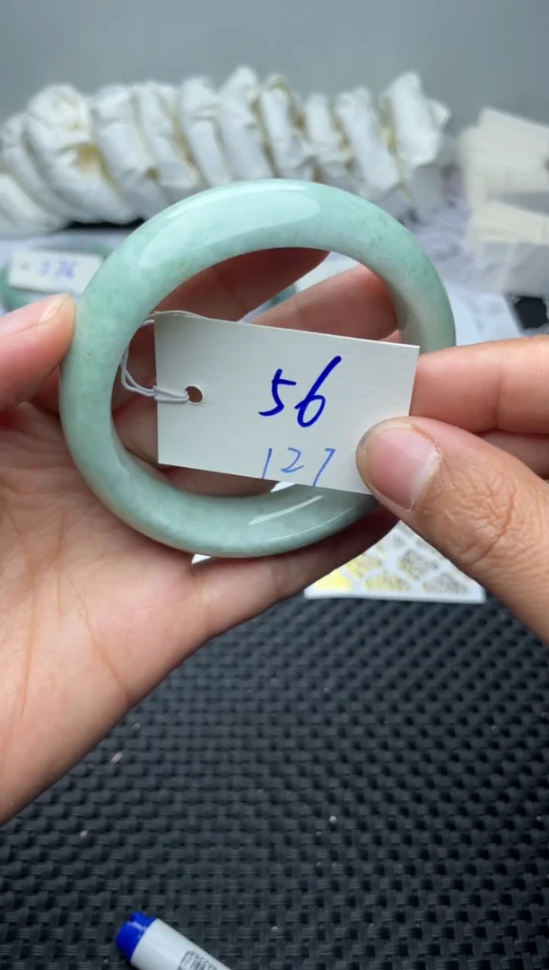 未镶嵌手镯翡翠127