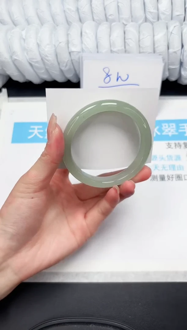 【闪购商品】石英质玉手镯未镶嵌Q236-56.4