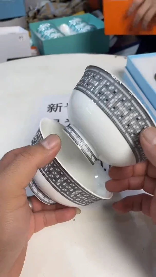 杯鸿辉家品牌瓷器，京东包邮！