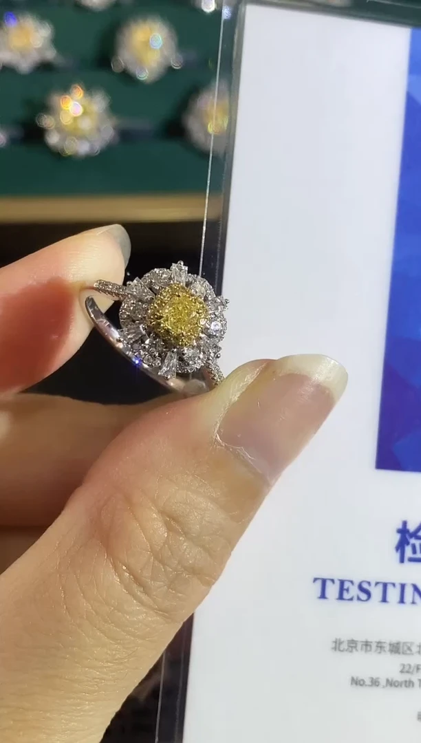 18K金镶嵌戒指钻石49