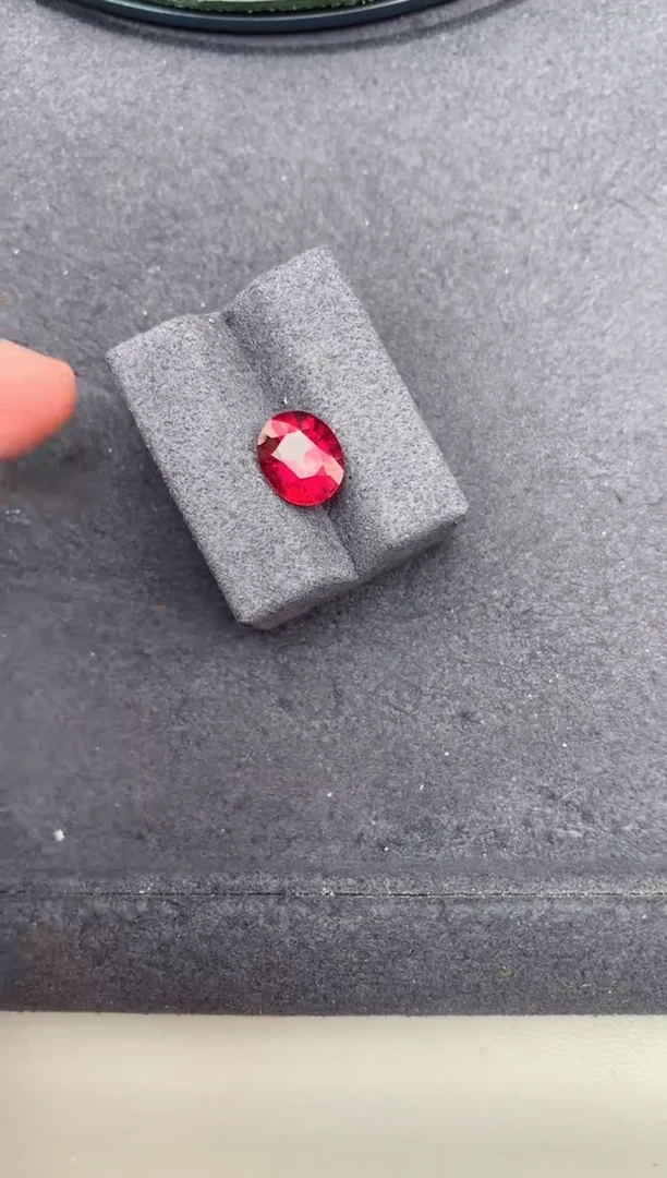 未镶嵌珠宝半成品碧玺2.1ct卢比莱  BE