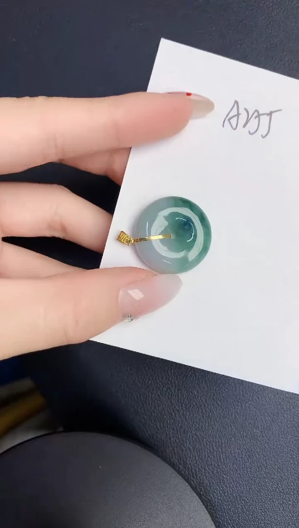 【闪购商品】翡翠颈饰18K金镶嵌0000000000