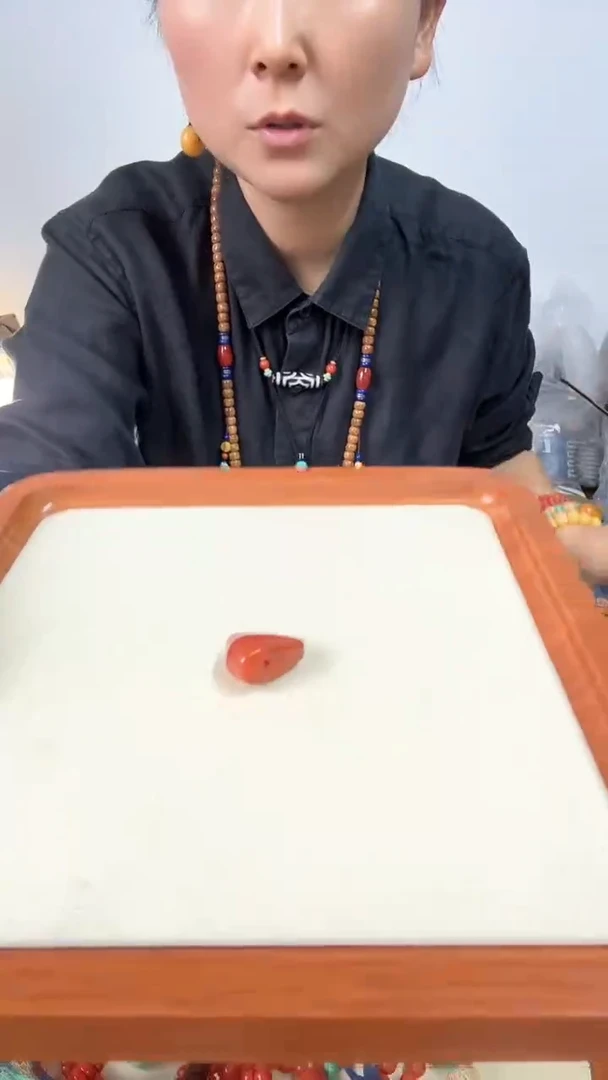 颈饰未镶嵌南红玛瑙墨*精品鲨鱼背三通