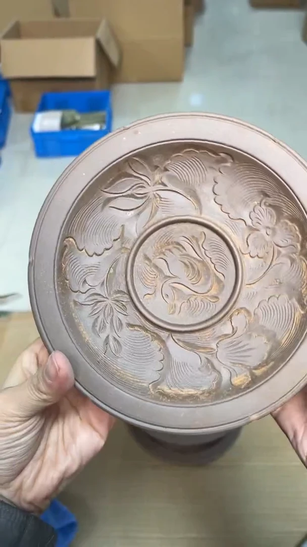 陶瓷（深色）纯手工（素烧）盏托（一个）