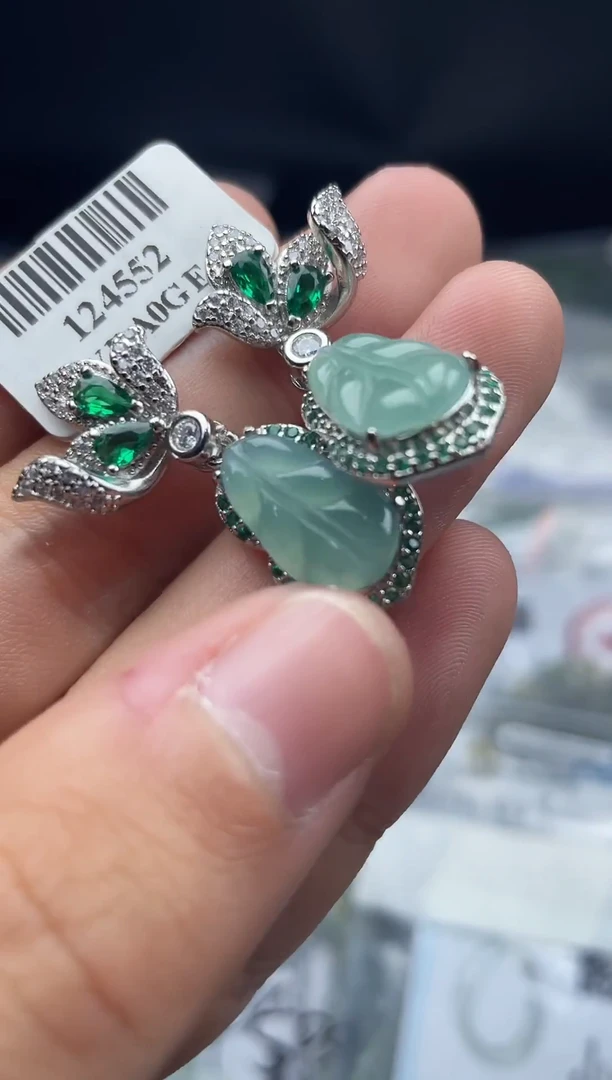 未镶嵌翡翠耳饰天然翡翠a货