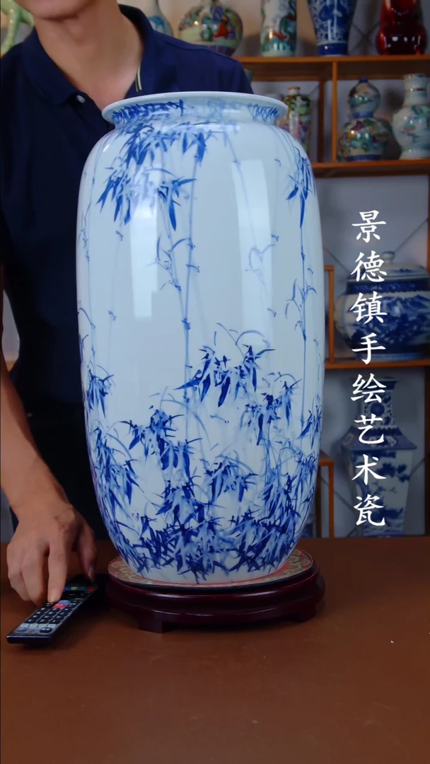 现代景德镇手工手绘陶瓷摆件40