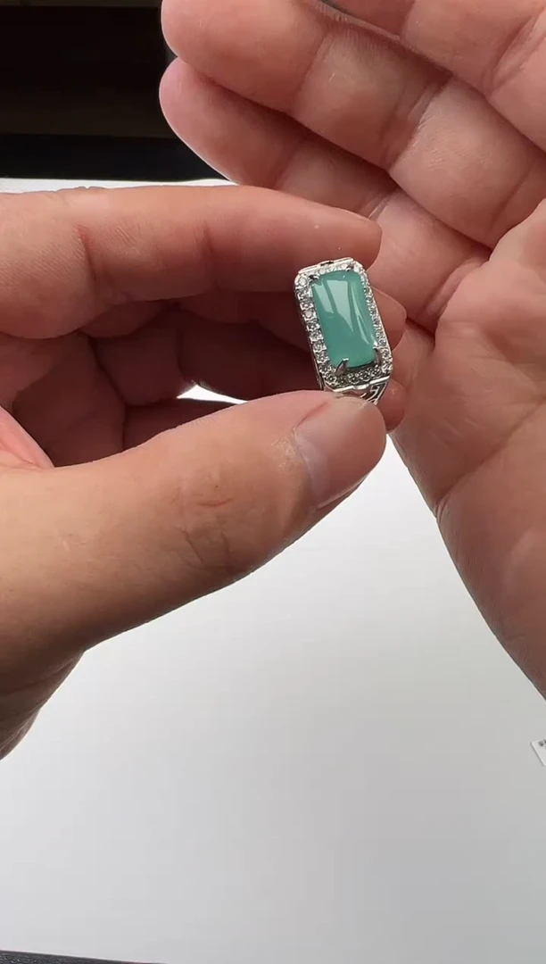 未镶嵌戒指翡翠马鞍戒-多样发其一