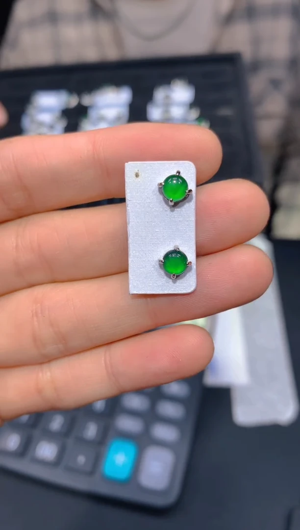 【闪购商品】定制翡翠未镶嵌28多样性发货（发其一）