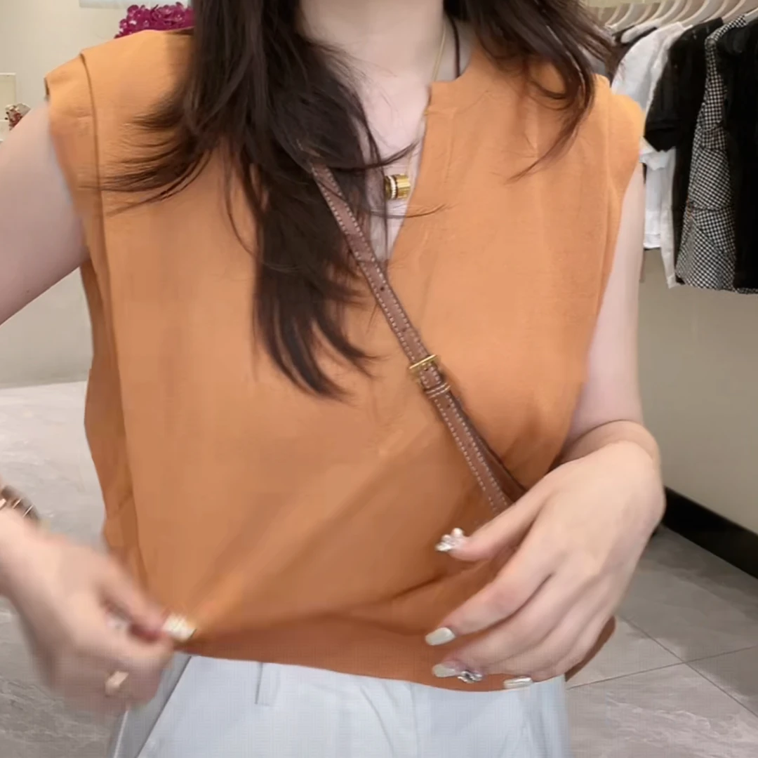 V领设计款简约纯色显瘦针织短袖女2025夏季新款百搭无袖时尚上衣