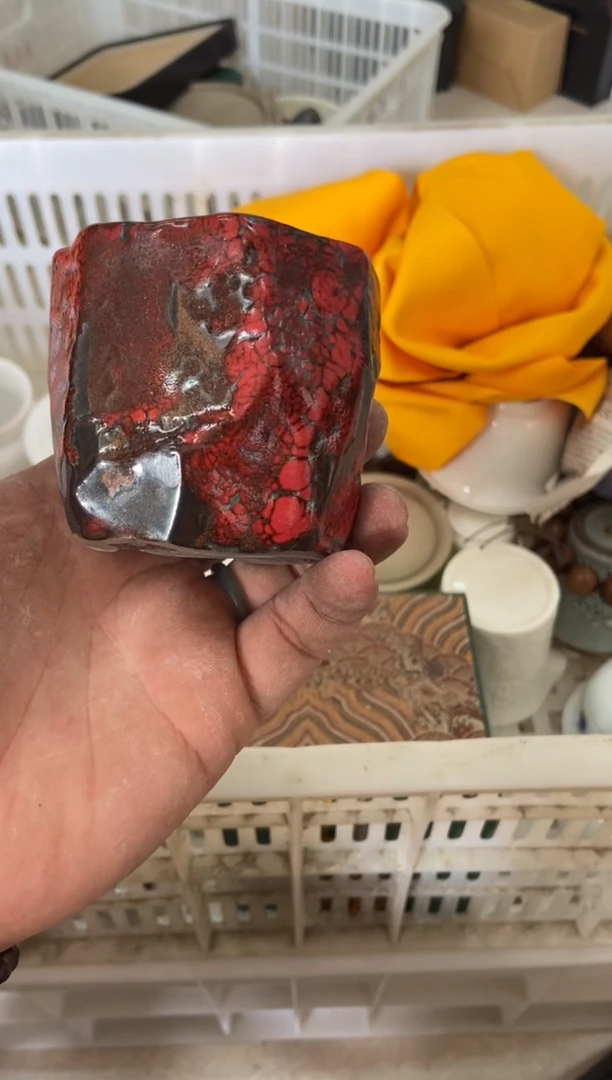 杯无运费险有瑕疵的摄影的产品有使用过的痕迹有点脏介意勿拍