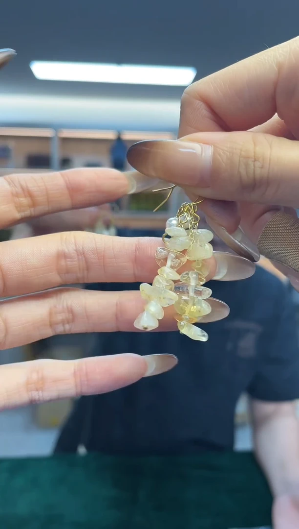 银S925镶嵌耳饰水晶（多样性发一件）