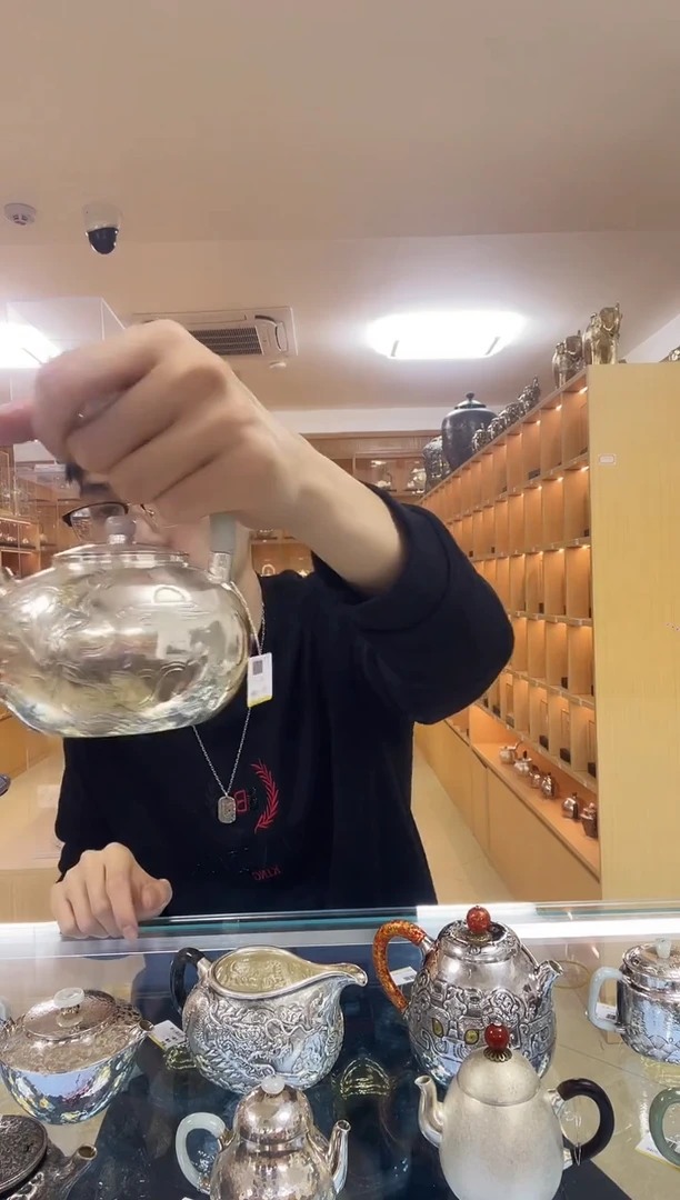 古悦足银999泡茶壶