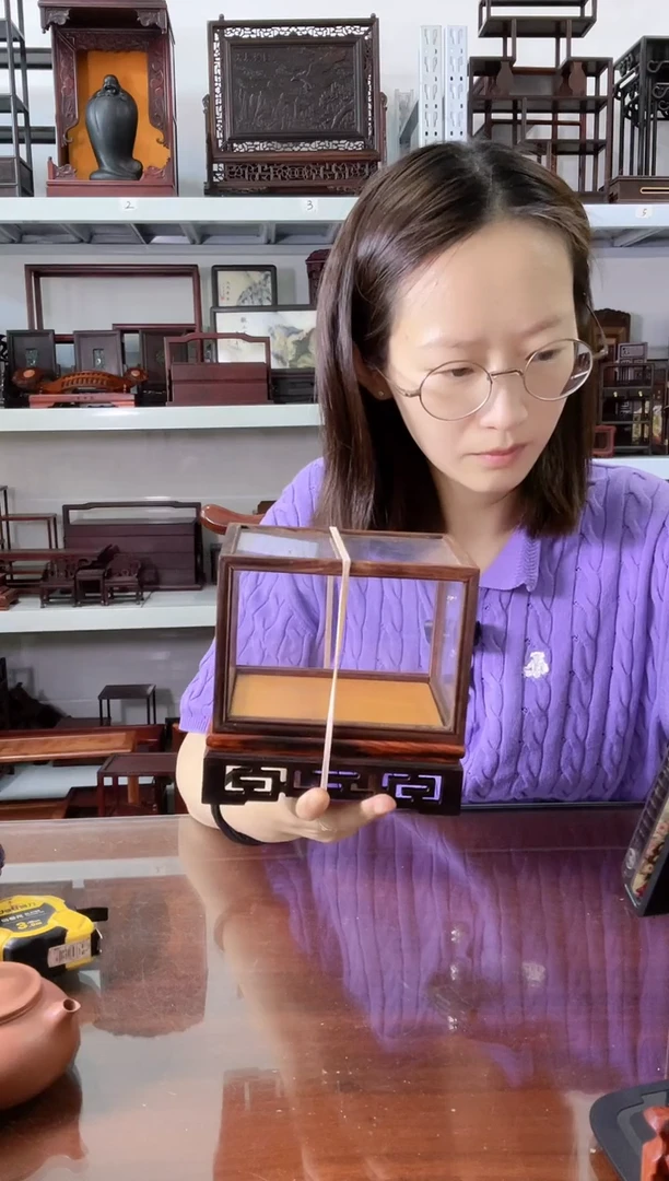 微凹黄檀（南美大红酸枝）玻璃罩14*10*10  40