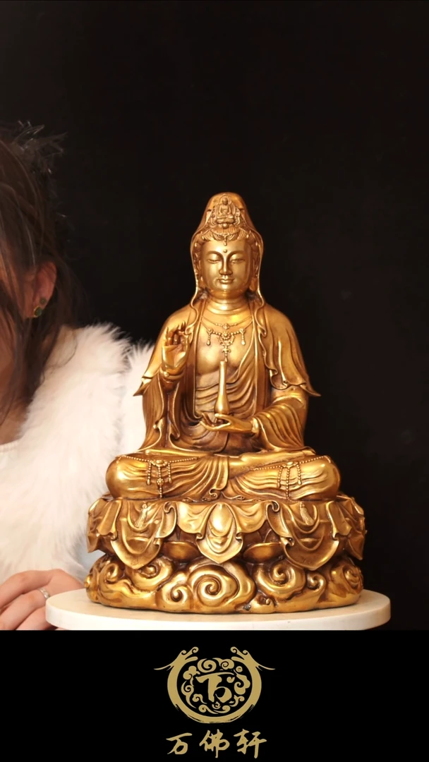 郑****械铜器摆件观音31高