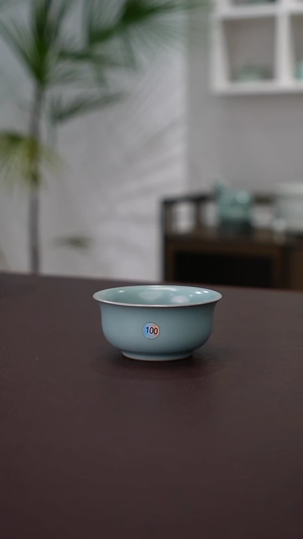 100号天蓝釉炉式杯有暇体验价   洁