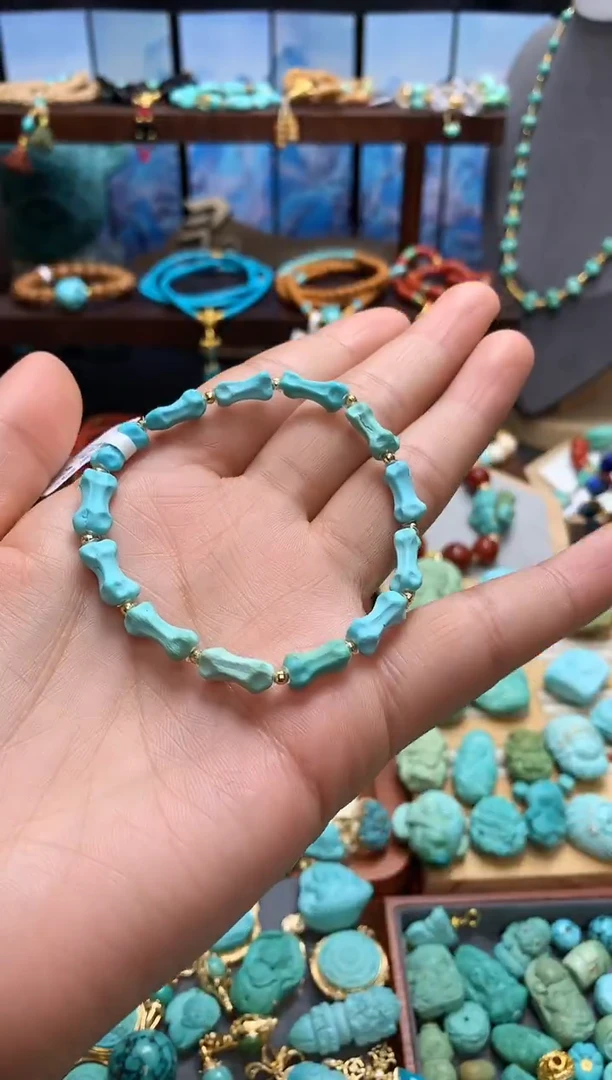 18K金镶嵌绿松石手链高瓷精工骨头手链