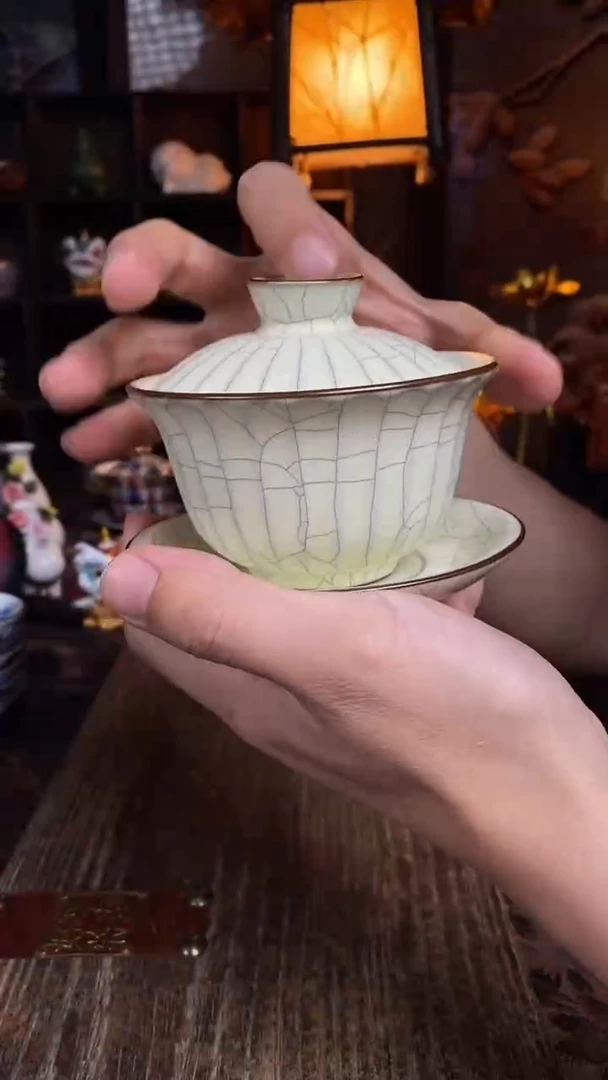 米黄盖碗米黄盖碗