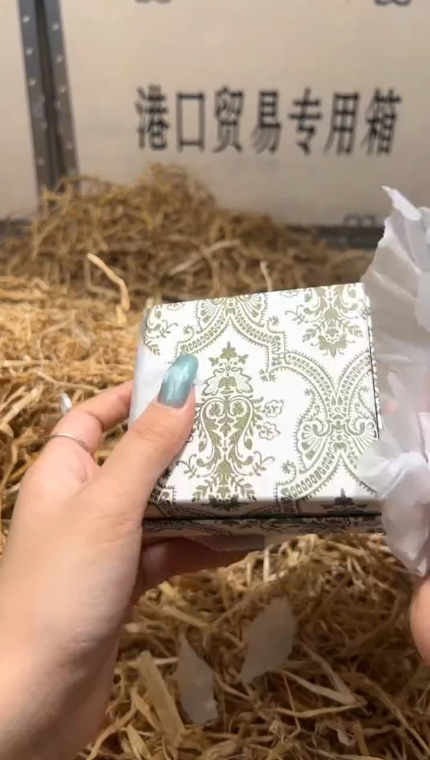 未镶嵌手镯石英质玉D1093B