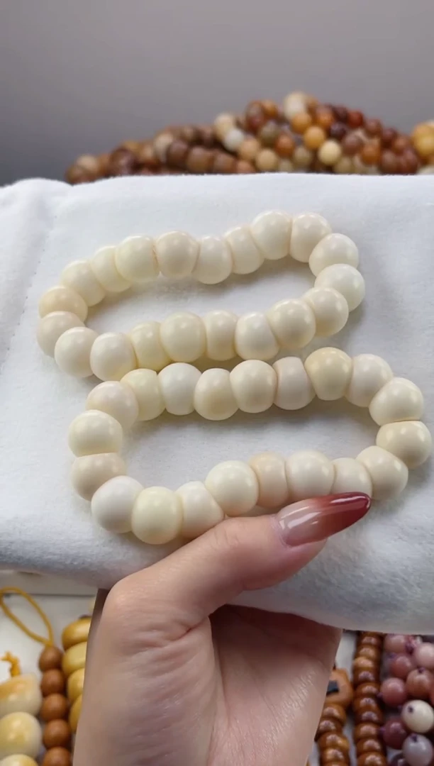 手串菩提根/象牙果g54玉化高瓷白椰奶冻蒜瓣大肠14mm手串