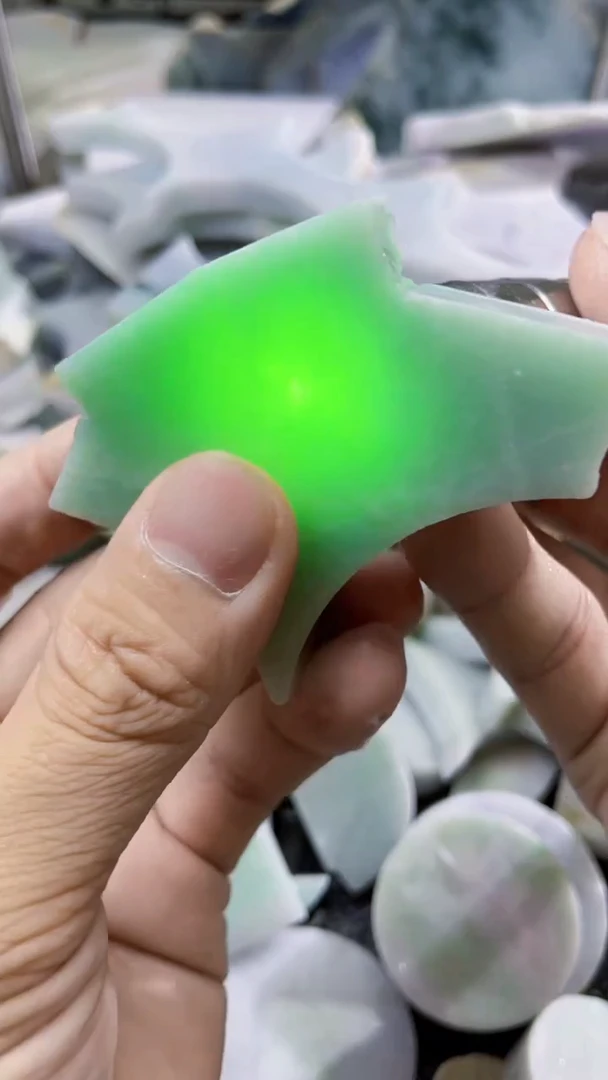 裸石翡翠翡翠A货板料