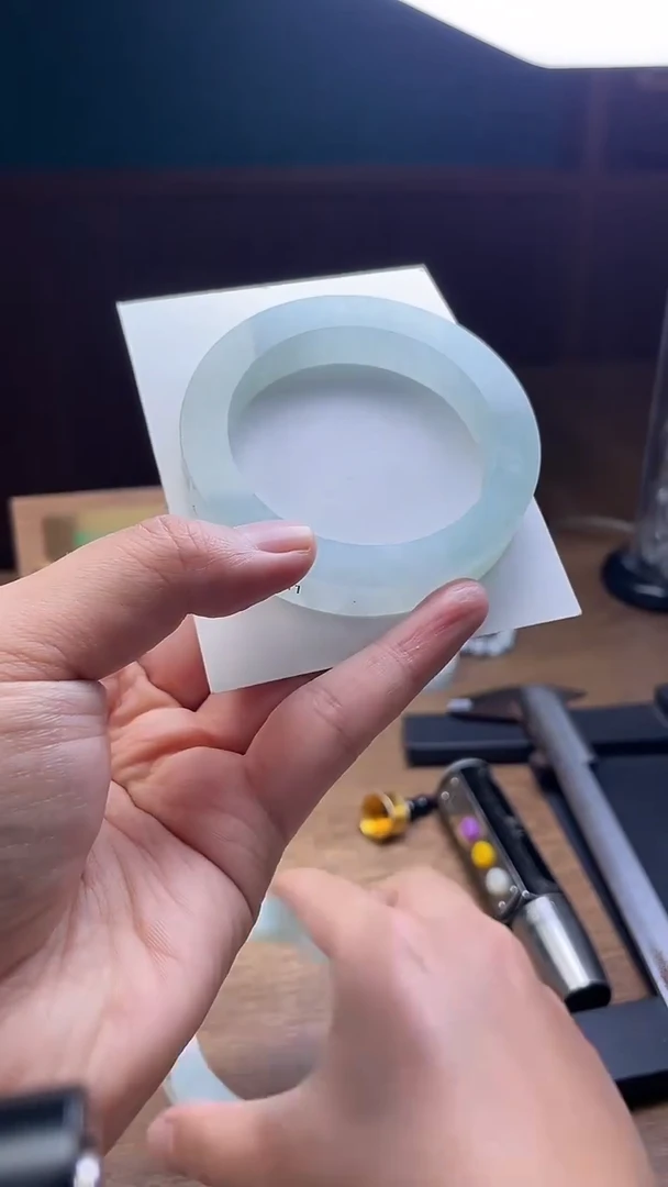 未镶嵌手镯定制翡翠毛**虫定制