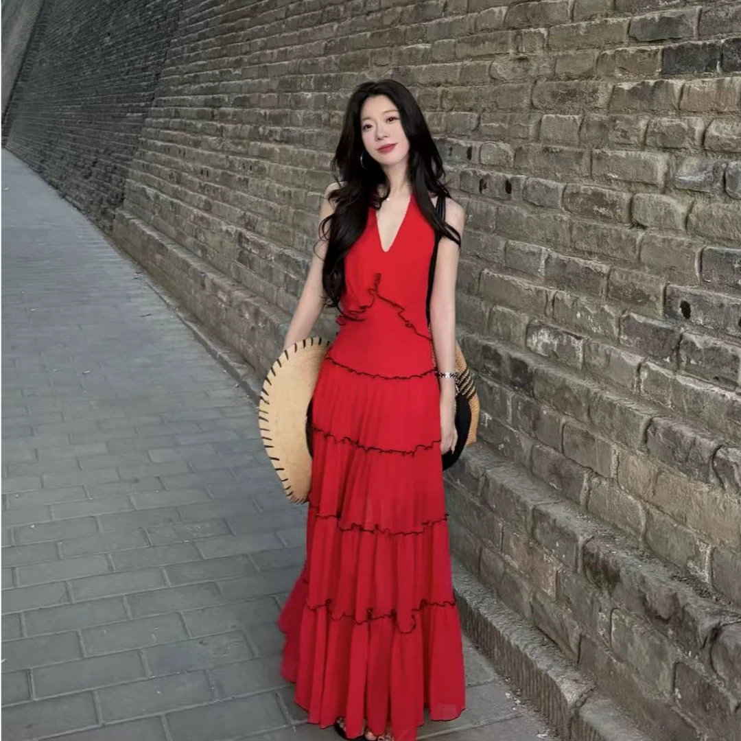 法式复古波尔多红色v领挂脖连衣裙女夏季性感小露背蛋糕长裙