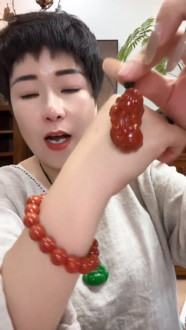 吊坠(赠链)合金翡翠227