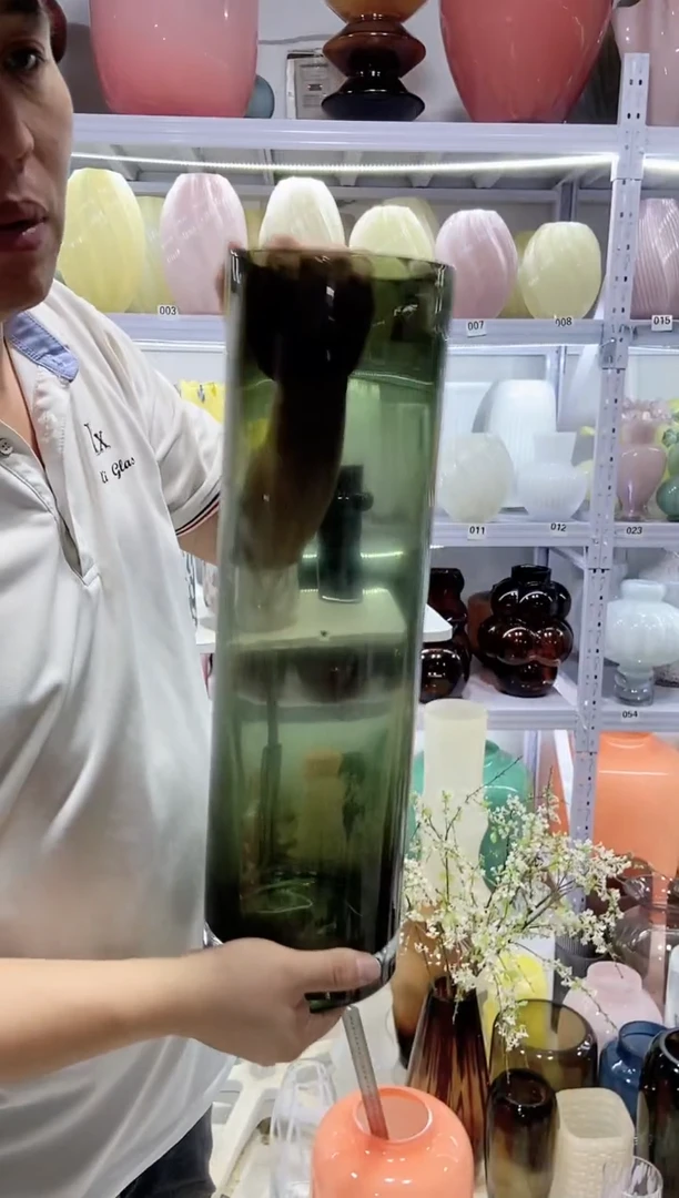 1550烟灰色直筒微瑕介意勿拍