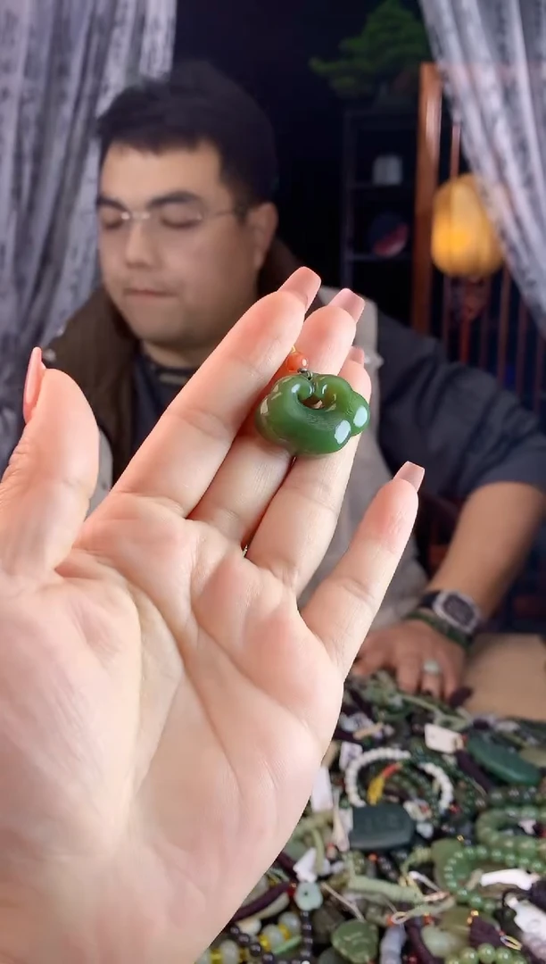 【闪购商品】和田玉挂件未镶嵌多样性发货拍一发一