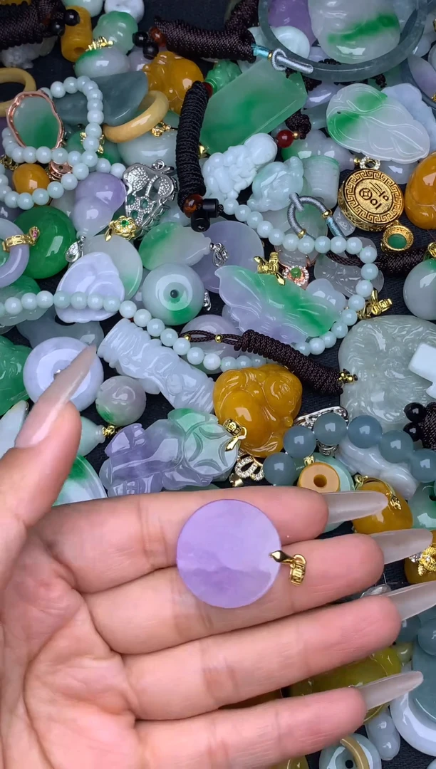 翡翠未镶嵌颈饰天然缅甸翡翠吊坠