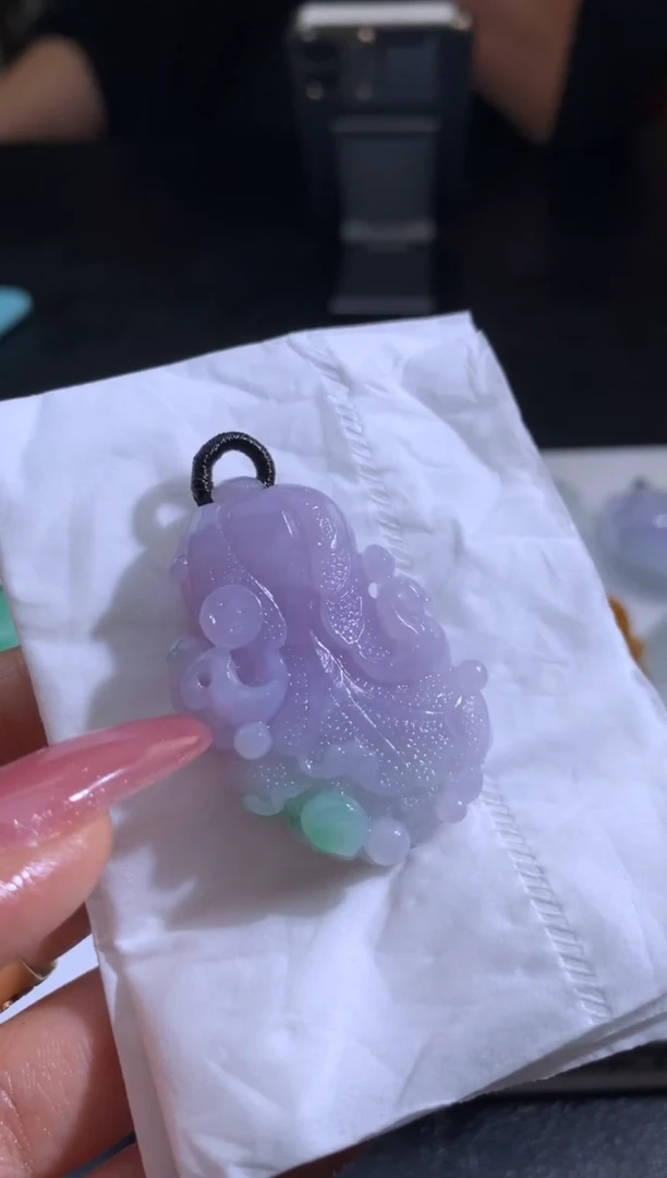 未镶嵌定制翡翠玲*翡翠