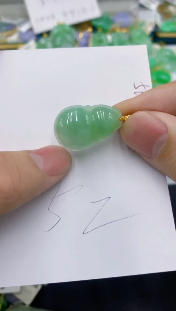 颈饰未镶嵌翡翠111111111111